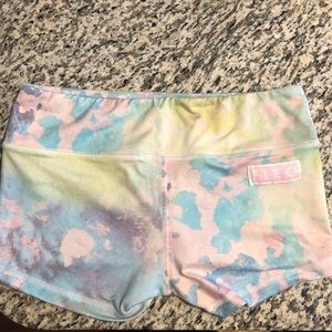 Fleo Shorts